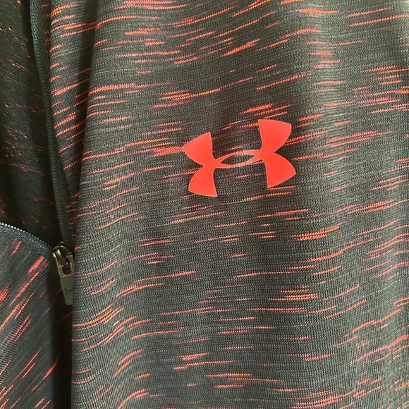 EUC Under Armour ThreadBorne Red & Black Seamless 1/4 Zip Long Sleeve - Picture 8 of 8